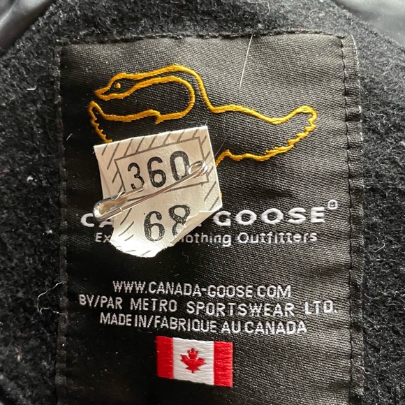 Canada Goose winter jacket- Limited Edition Melton Size S - Picture 6 of 8
